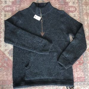 LL. Bean Mens 100% Lambs Wool Sweater. Size M